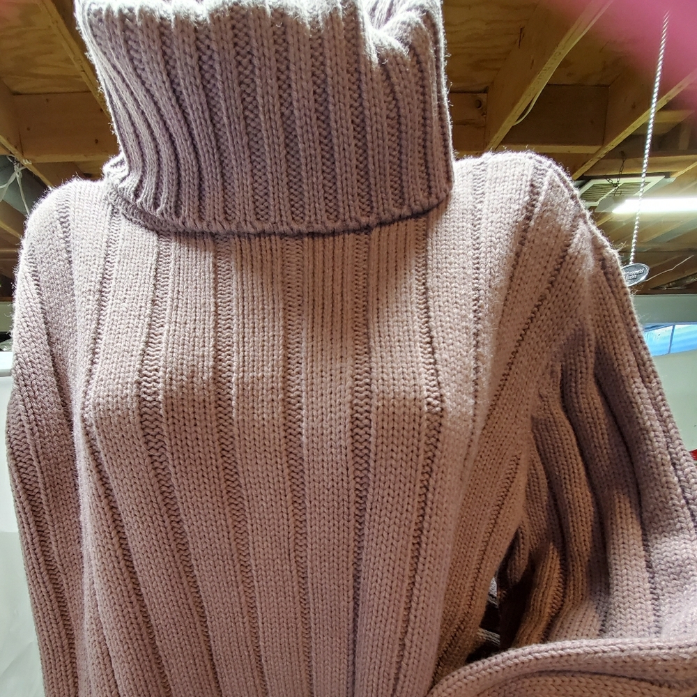 Cowl neck sweater by Newport News sz Xl